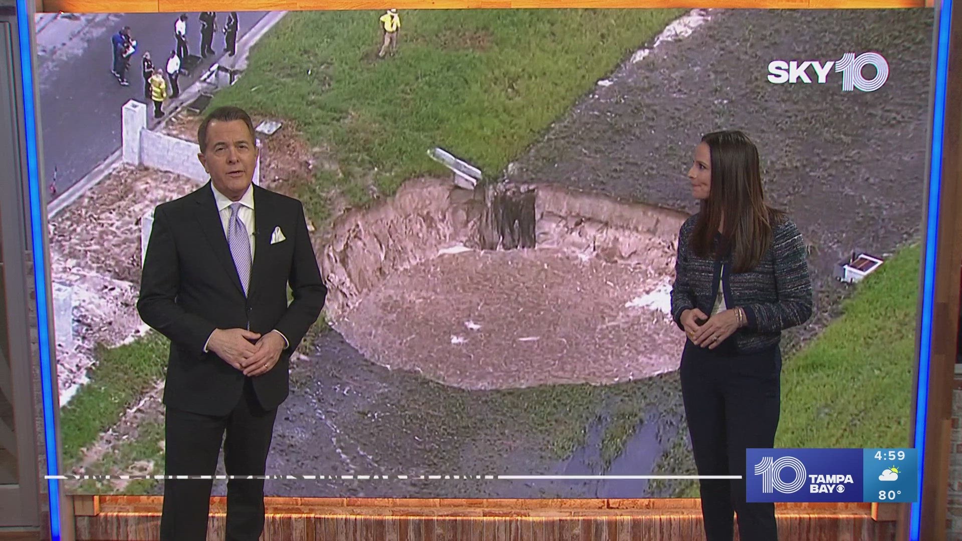 55 Foot Wide Sinkhole Opens Near Scott Lake In Lakeland Wtsp