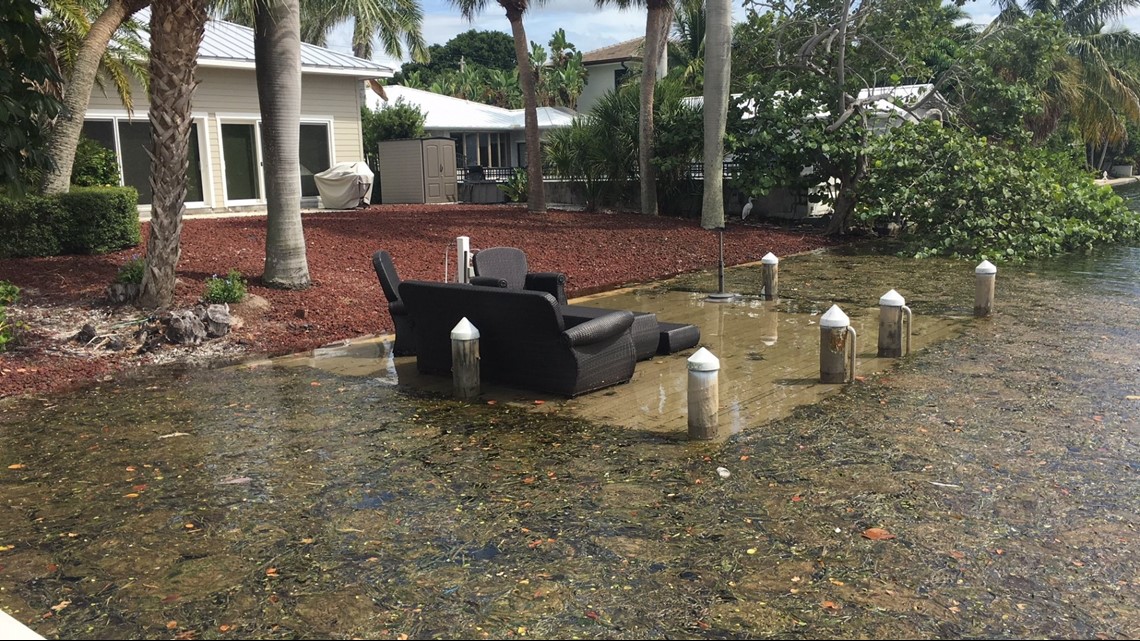 Photos High Tide And Storm Surge Causes Flooding In Longboat Key St Armands Wtsp