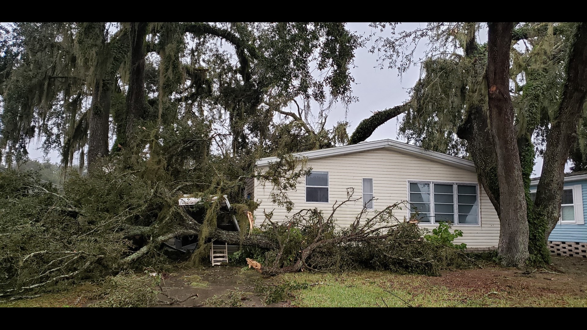 Mobile Homes Damaged Deemed Unsafe By Strong Storms Pasco Fire