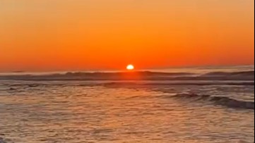 Beautiful sunrise greets first day of spring in New York