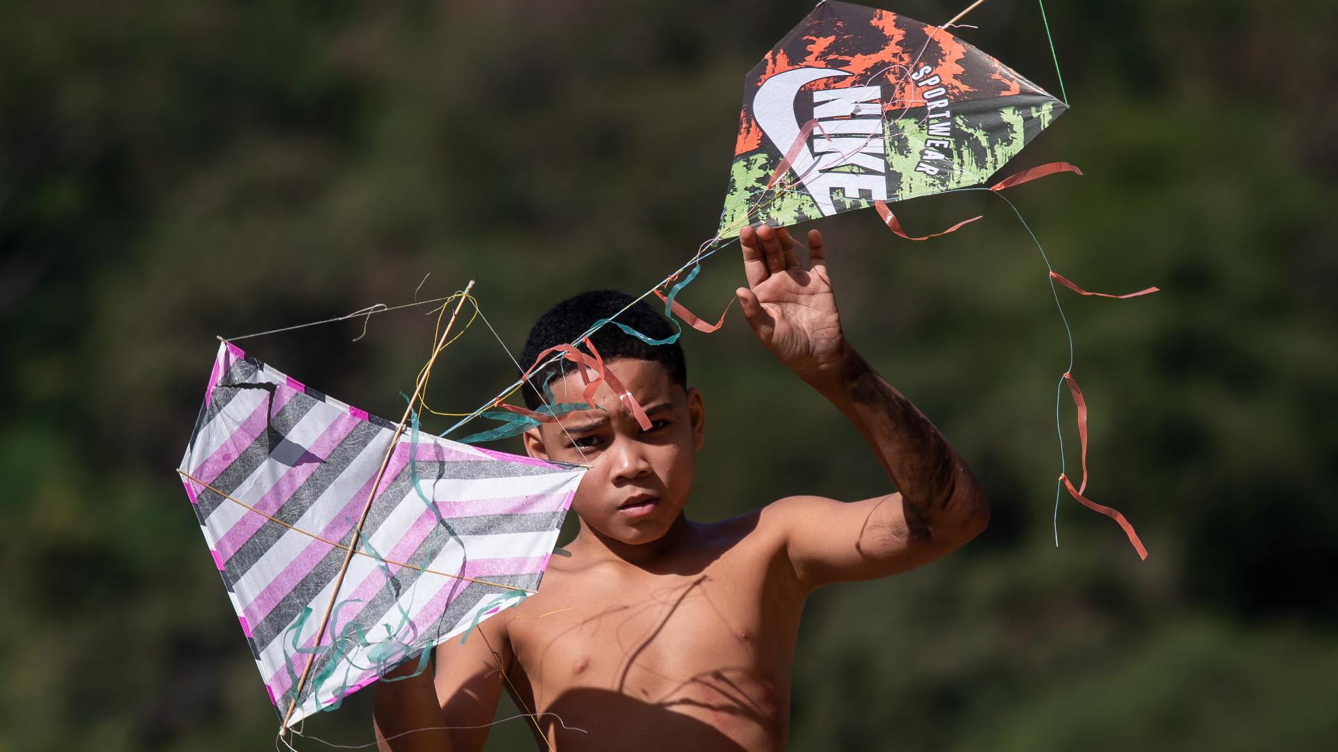 Kites have a long history in Brazil and are particularly popular in Rio’s favelas, the poor neighborhoods often clinging to the mountains overlooking the city.