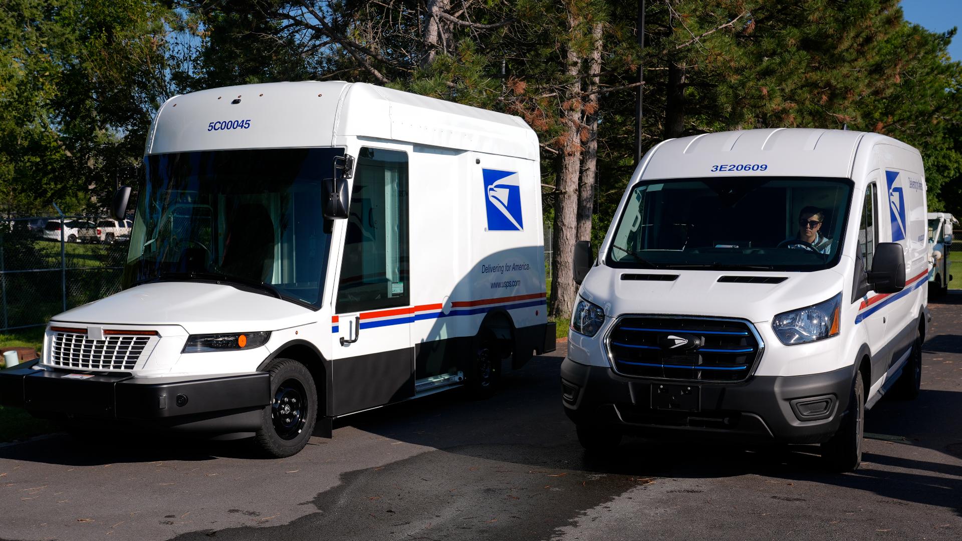 USPS, mail carriers reach new tentative contract