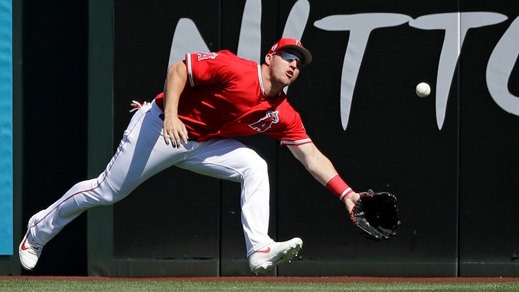 Mike Trout Finalizing Record 430 Million Deal With La Angels Reports 6578