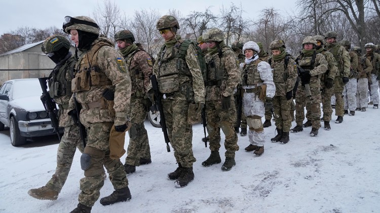 Families of US Embassy workers told to leave Ukraine as tensions rise with Russia