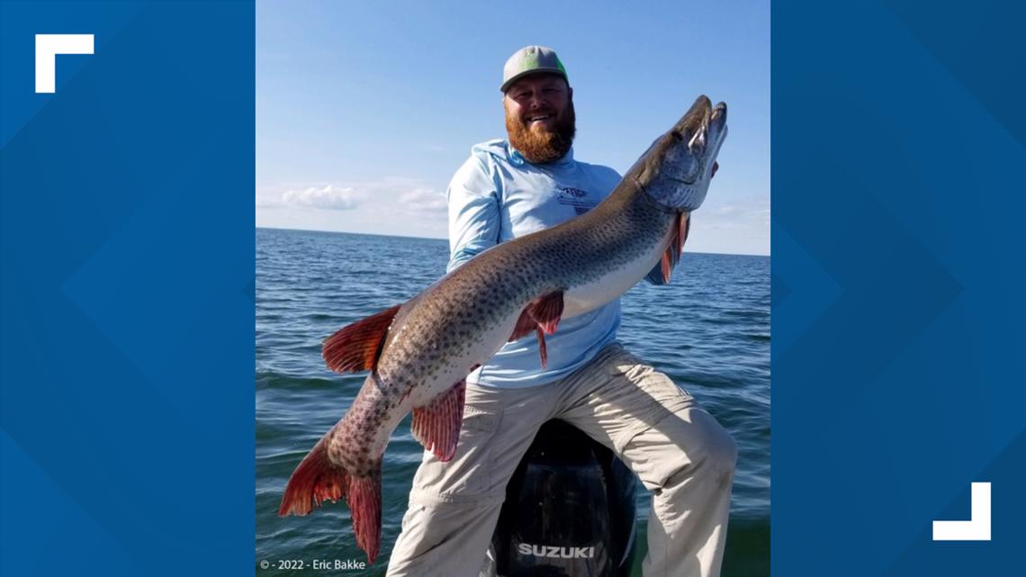 Minnesota man sets state record with massive 58.25-inch muskie | wtsp.com