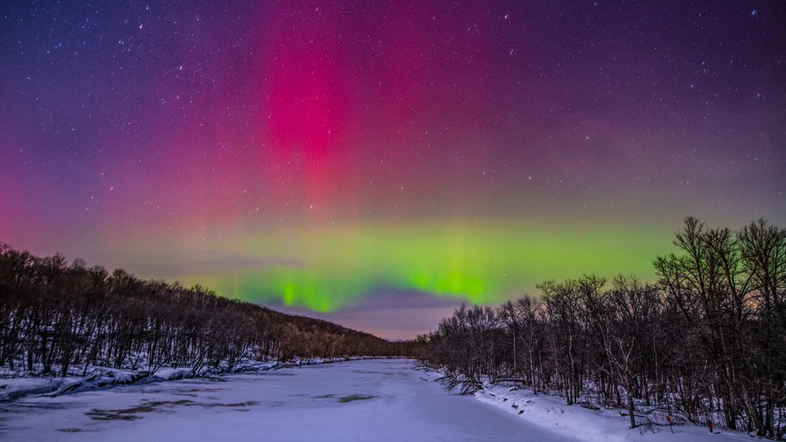 Northern Lights stun over Minnestoa