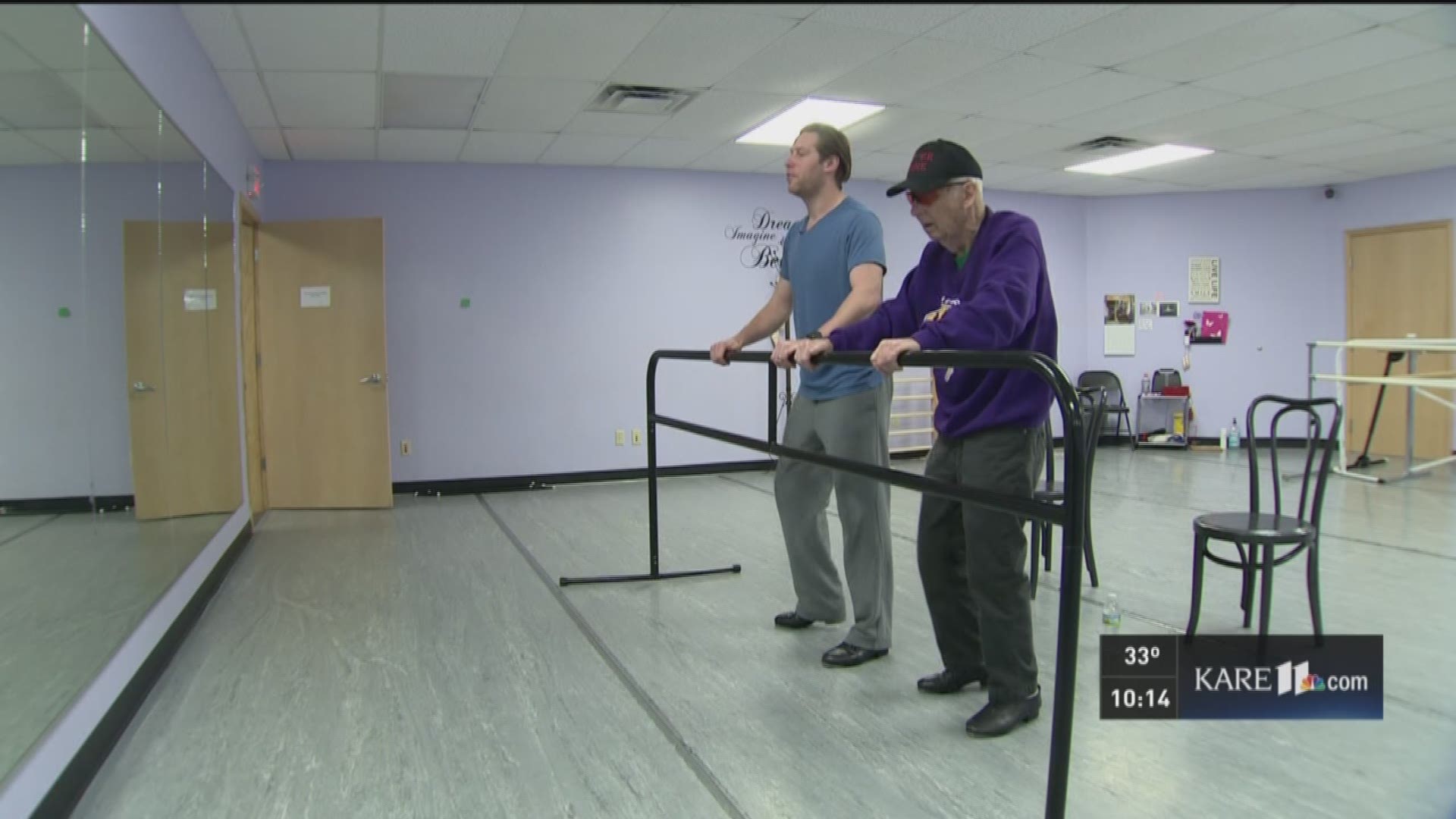 Elderly Navy vet takes up tap dancing