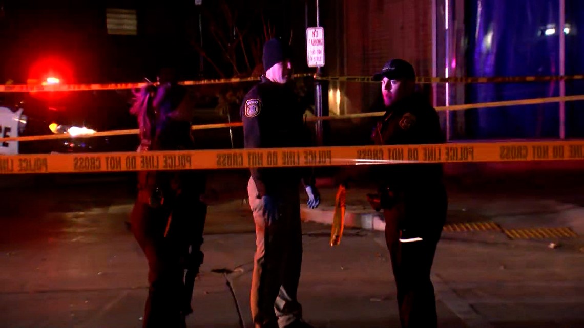 Over 20 injured after SUV speeds into Christmas parade in suburban Milwaukee - Vimarsana News