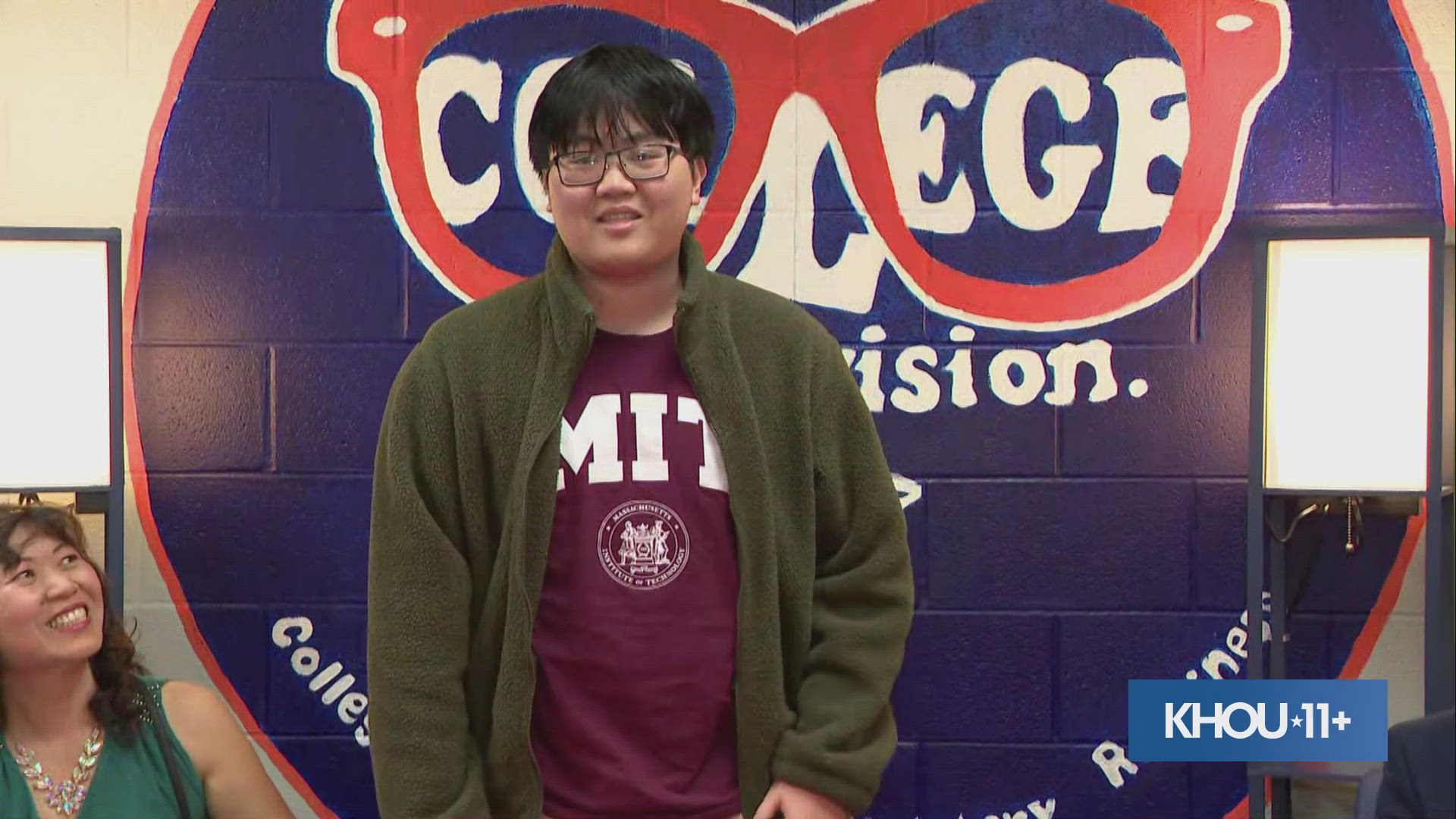Instead of choosing one of the eight Ivy League schools he was accepted by, George Bush High School senior Thinh Pham chose to attend MIT.