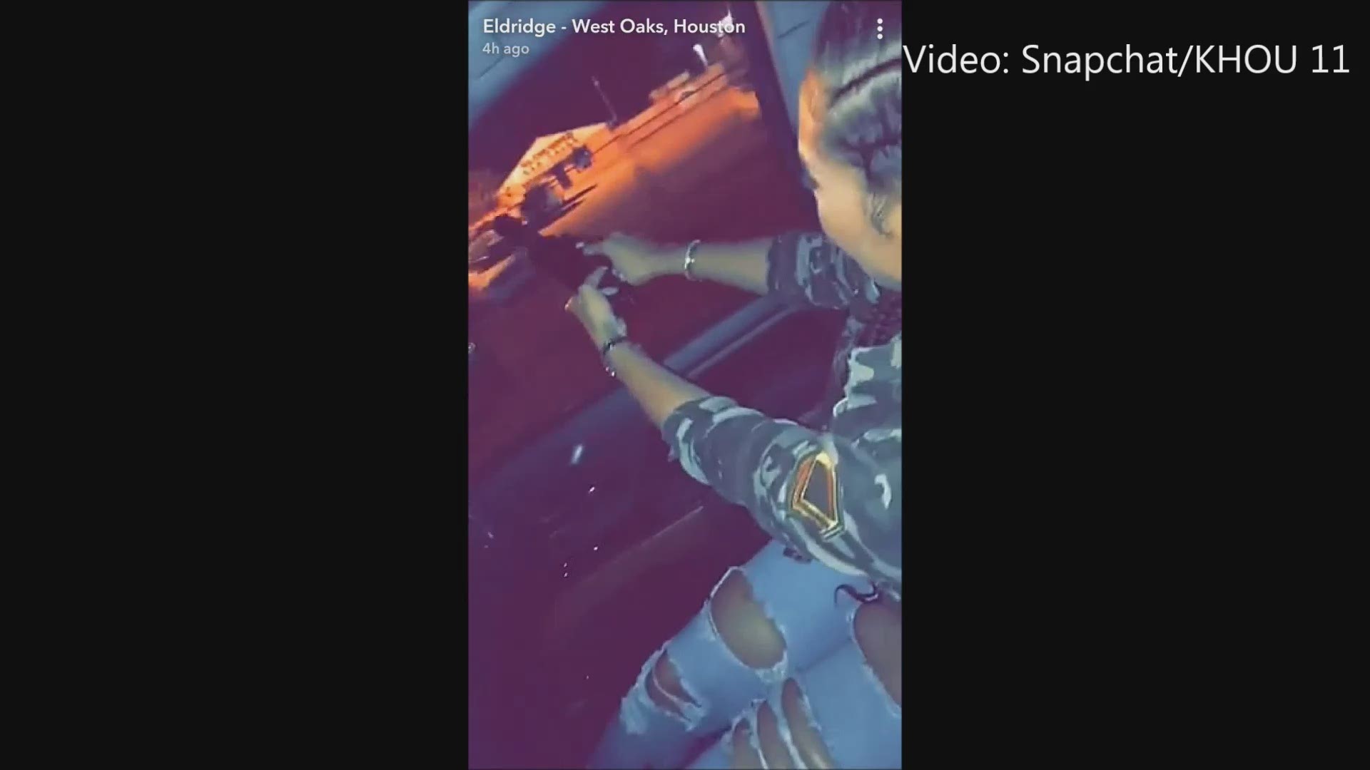 Snapchat Video Shows Man Woman Firing Guns From Moving Car In W 0603