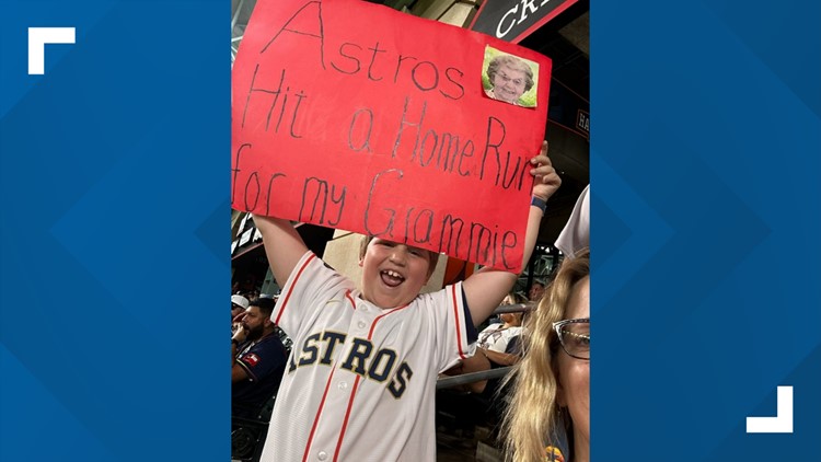 Fan gives away Jose Altuve grand slam ball to 8-year-old with sign