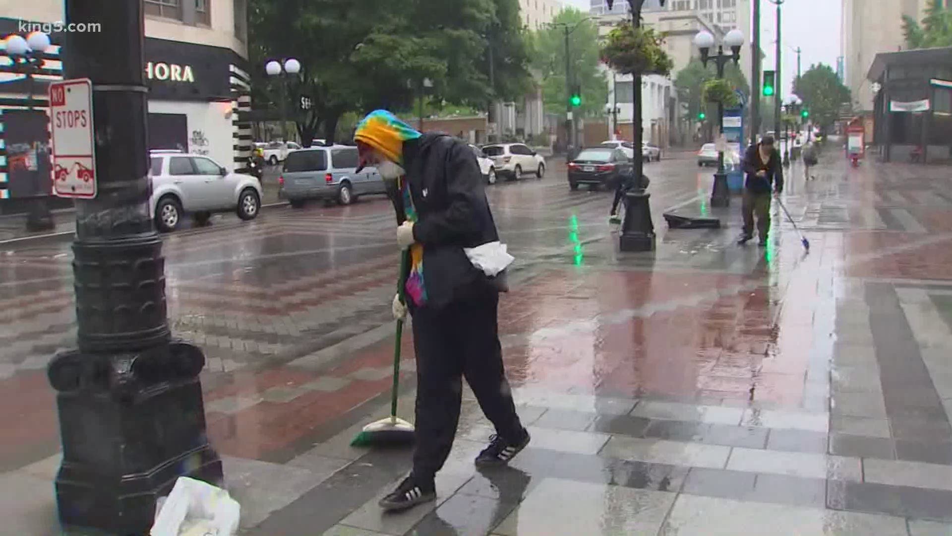 Community members started showing up in downtown Seattle Sunday morning to help clean up after peaceful protests turned destructive Saturday.