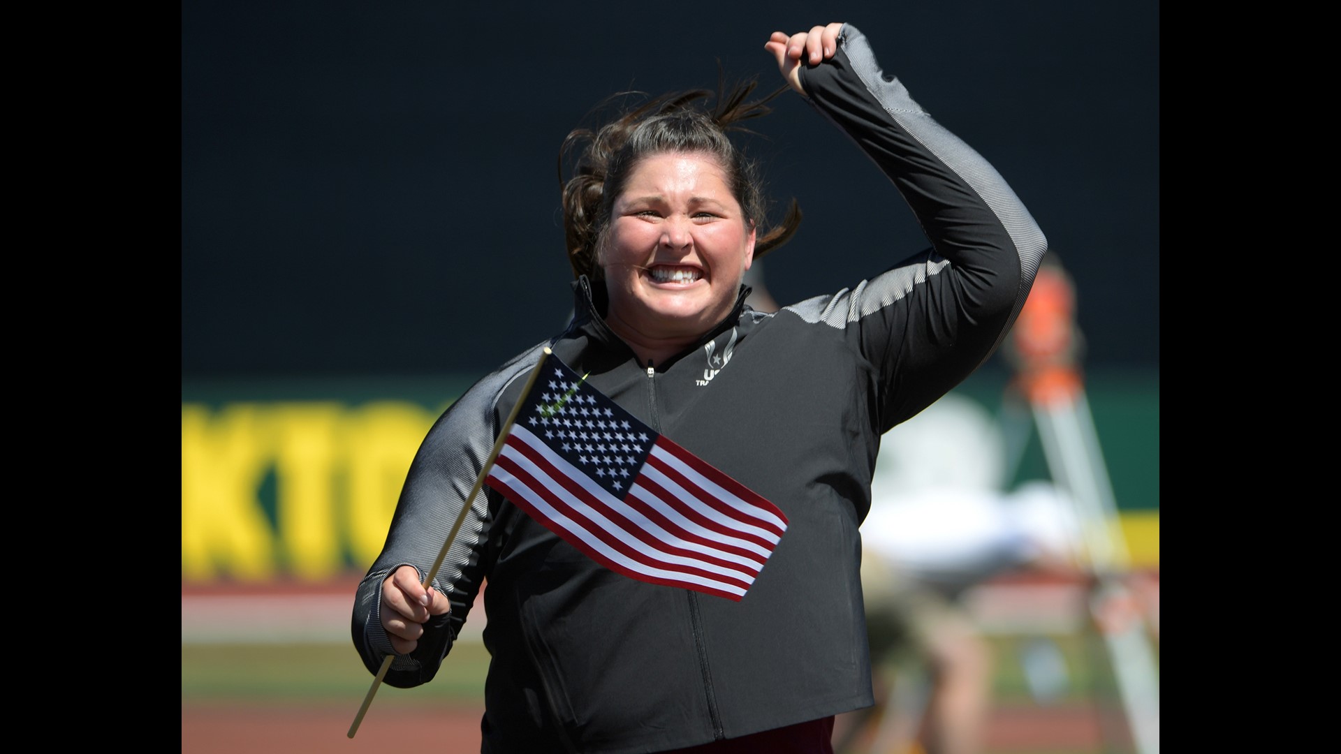 Deanna Price through to finals in hammer throw