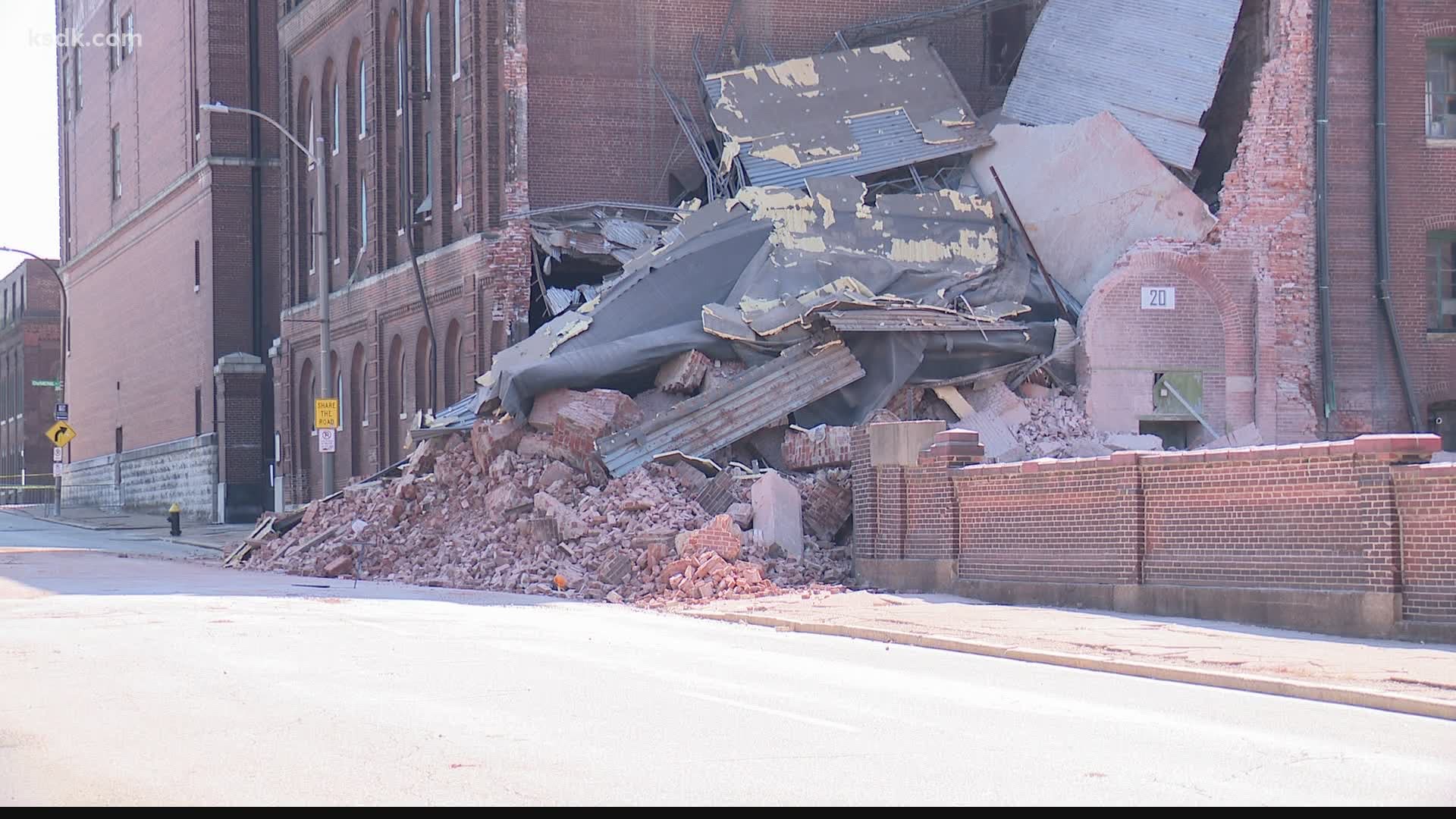 Lemp Brewery collapses in St. Louis | www.waldenwongart.com