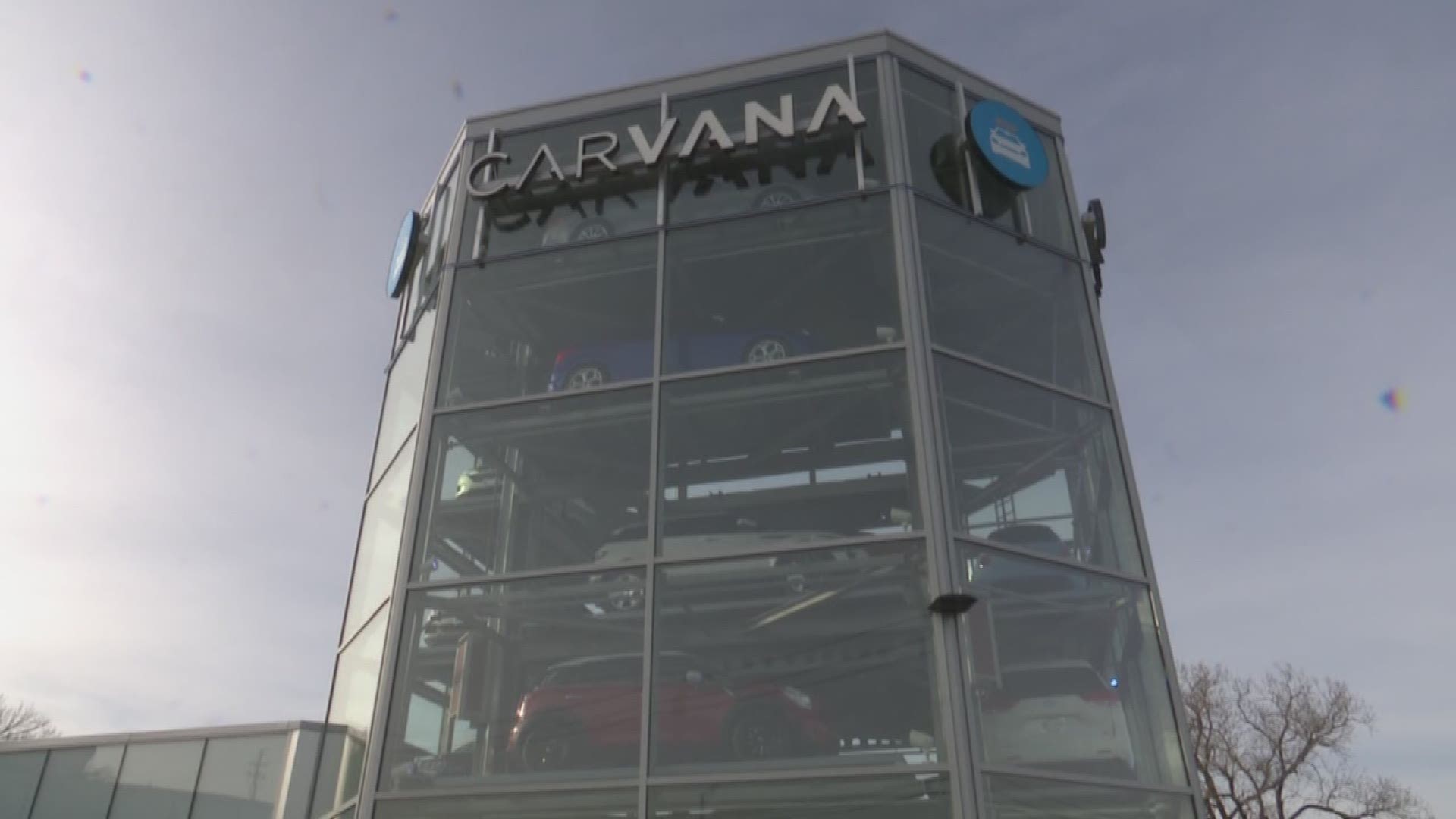 Carvana vending machine opens in Austin