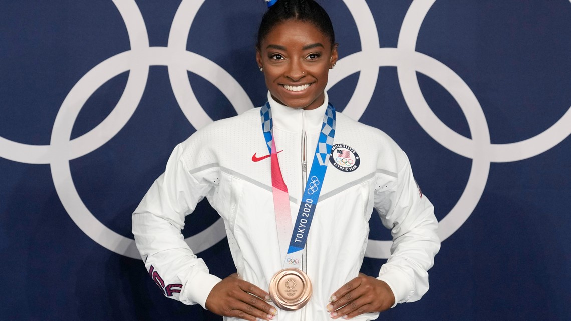 Simone Biles getting Presidential Medal of Freedom - Vimarsana News