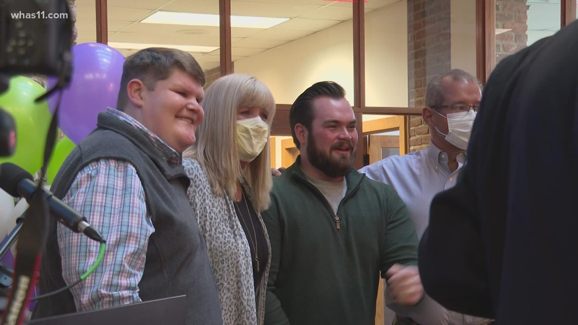 Bone marrow recipient meets donor who save his life - Vimarsana News
