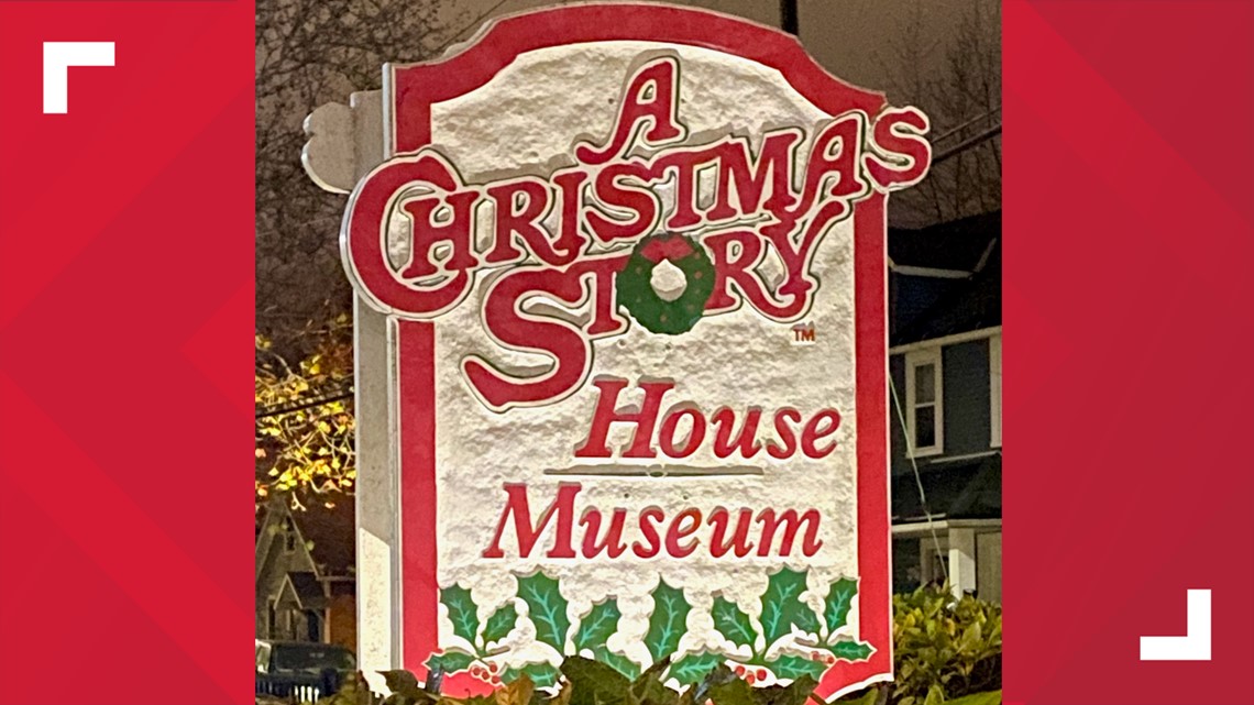 A Christmas Story movie house goes on sale in Cleveland, Ohio | wtsp.com