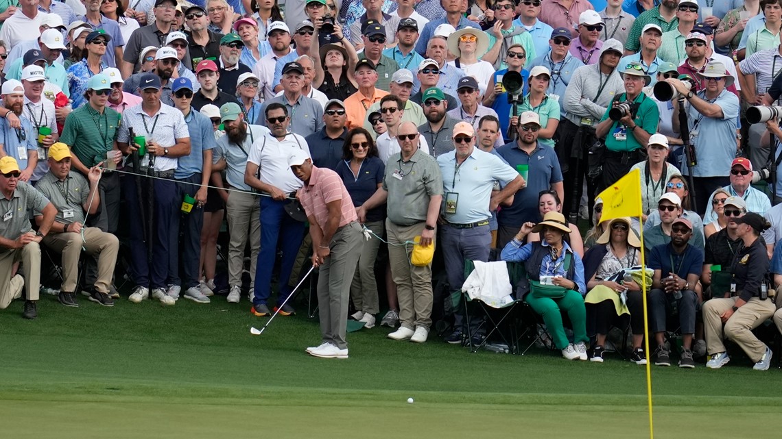 Tiger Woods off to rousing start in pursuit of more Masters history ...