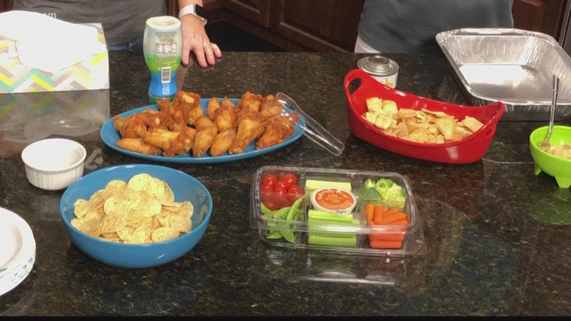 Having a party to watch the Super Bowl? A food safety expert has some good ideas to keep foods from spoiling and guests from getting sick.