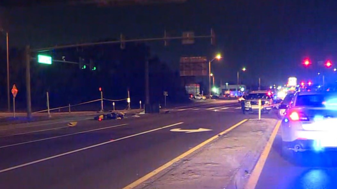 Deadly crash closes entrance ramp to Selmon Expressway | wtsp.com