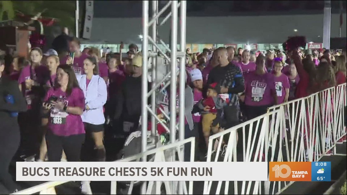 Large crowd shows out at Bucs Treasure Chest 5K Fun Run