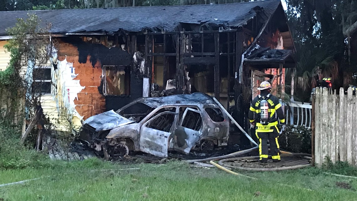 Driver wanted after fiery US 301 crash in Riverview