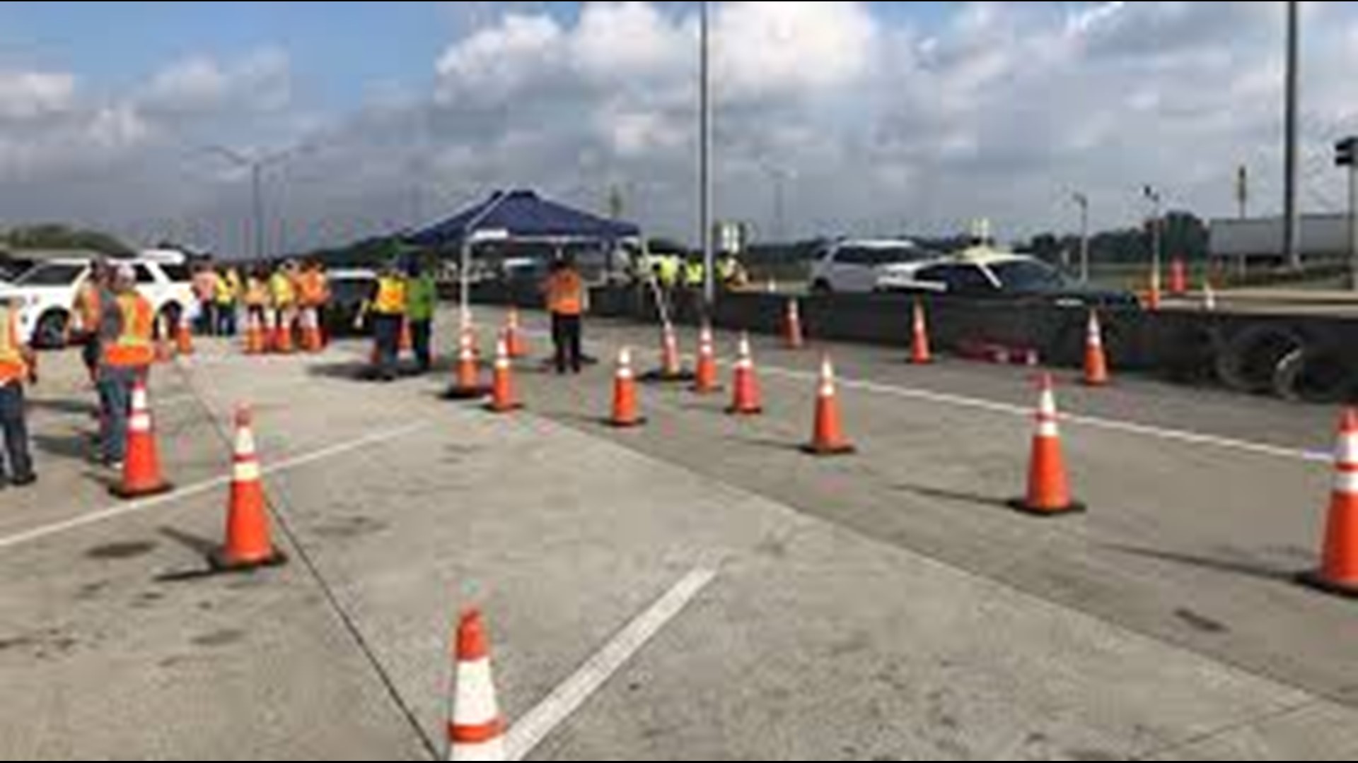 Thousands of travel forms collected at FL checkpoints