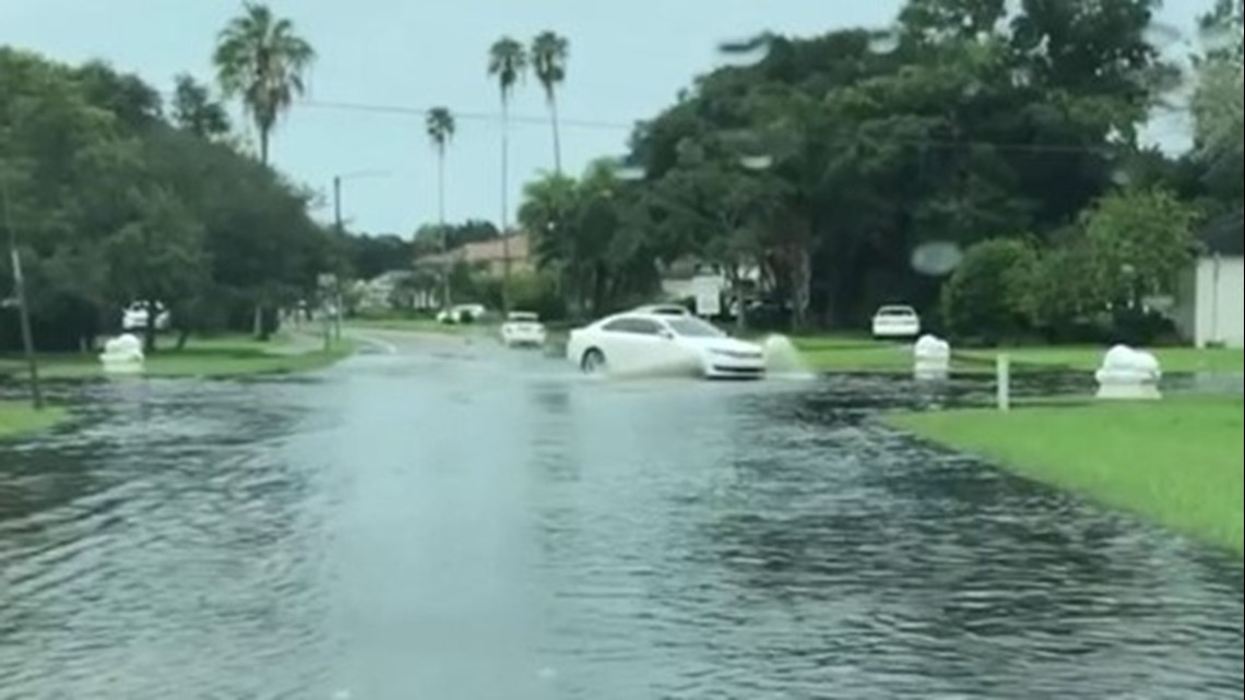 Lithia streets 'turn into rivers' as rainwater floods area | wtsp.com