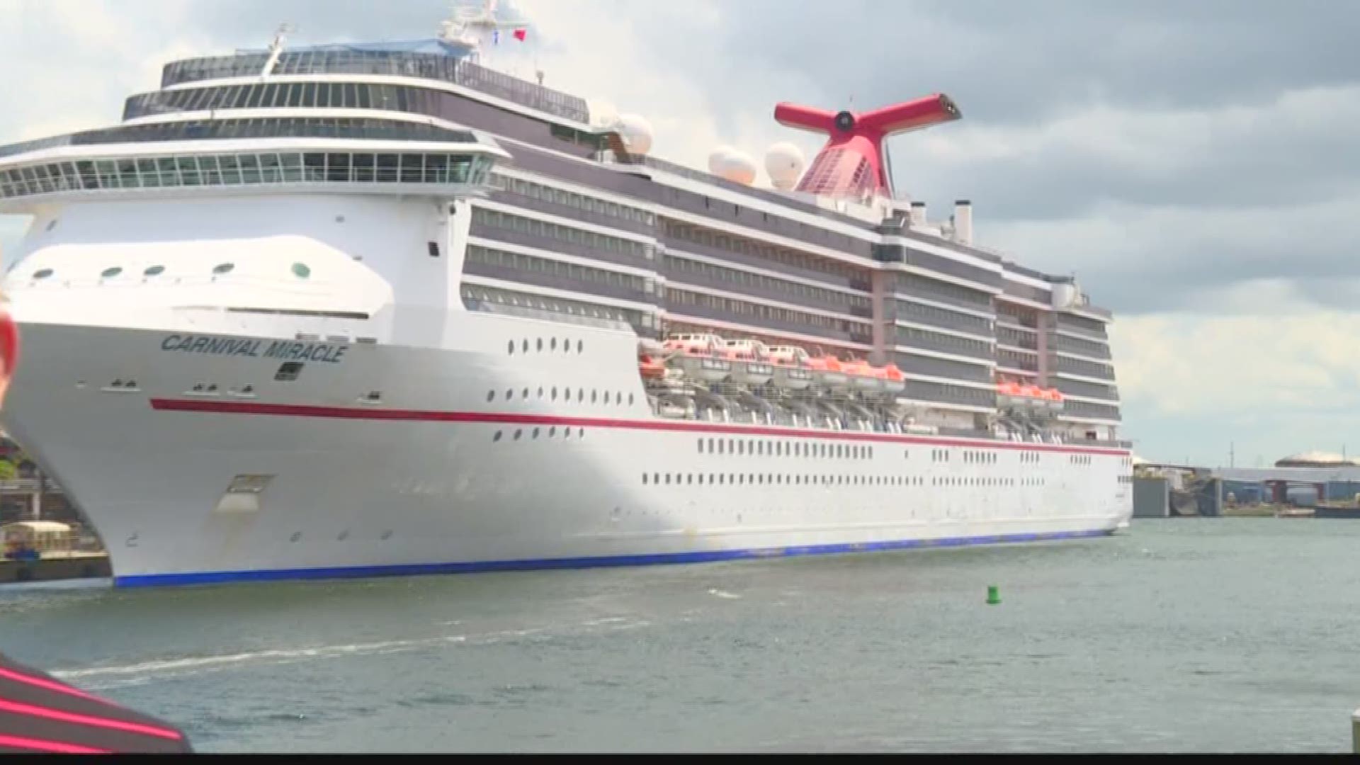Carnival Miracle Passengers Stuck In Tampa Until Tuesday Wtsp Com