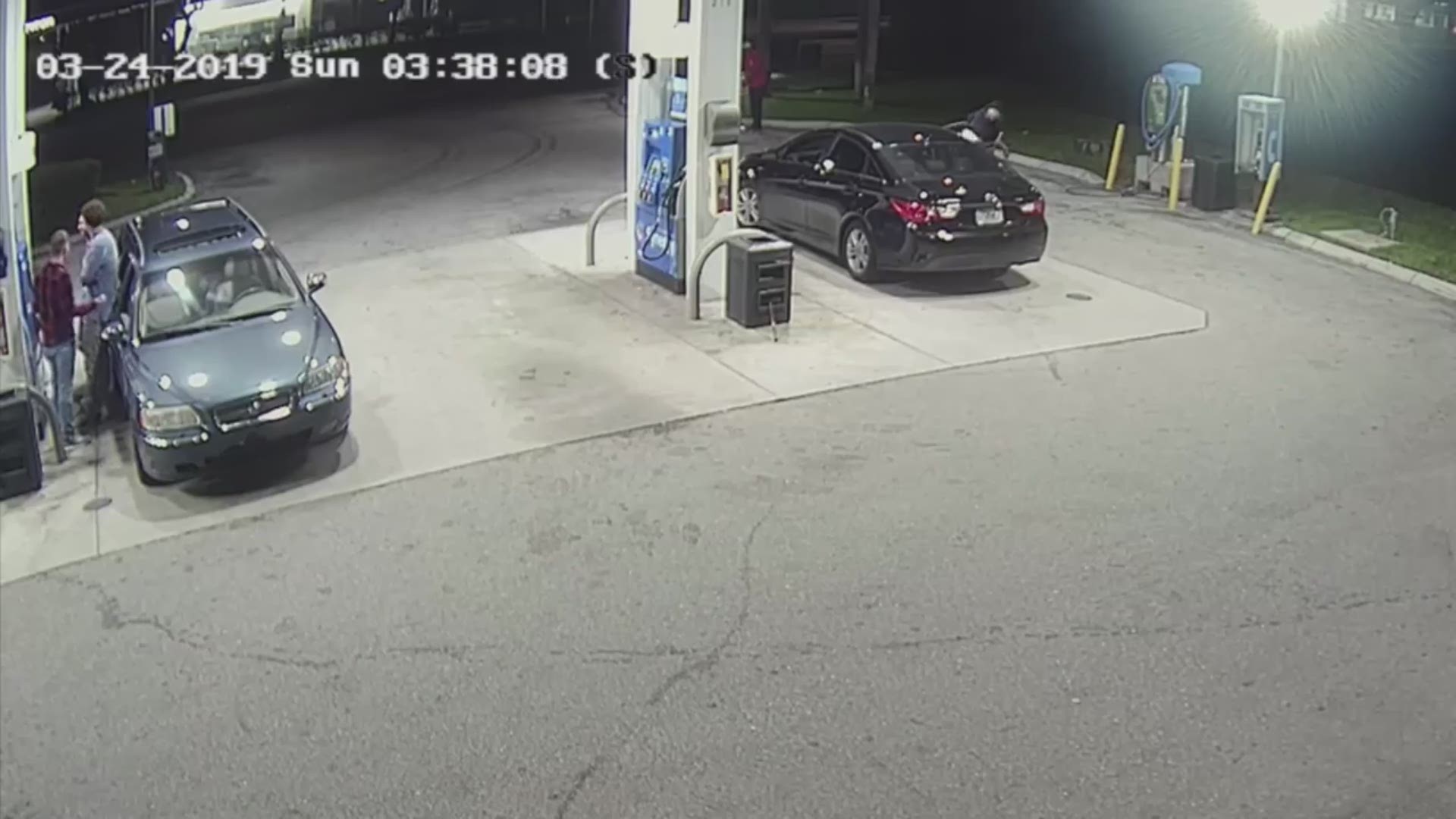 The ordeal happened around 3:35 a.m. Sunday at a gas station in Oakland Park, Florida, which is located in Broward County. (Video: Broward County Sheriff's Office)