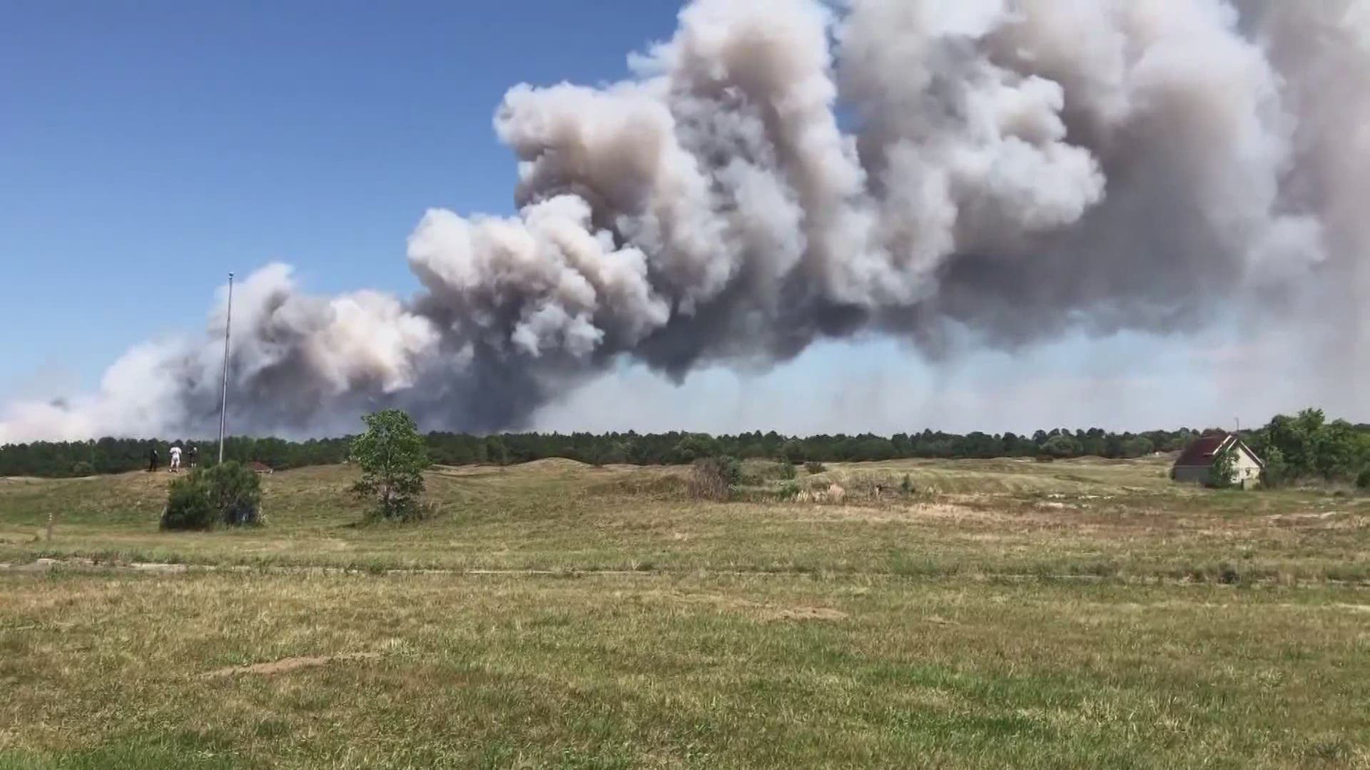 The Florida Forest Service says the Five Mile Swamp fire has grown 10 times in size because of high winds and low humidity.