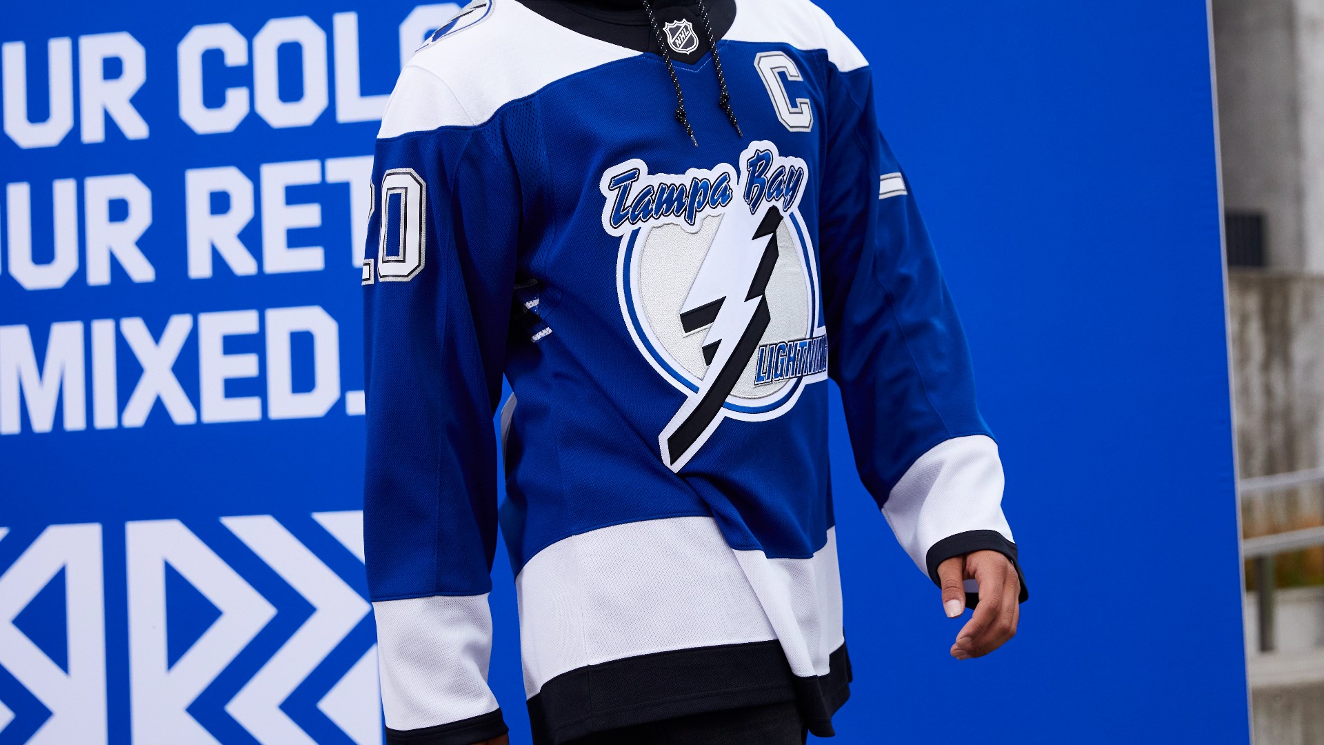 Tampa Bay Lightning unveil retro jersey with 2004 throwback vibe | wtsp.com