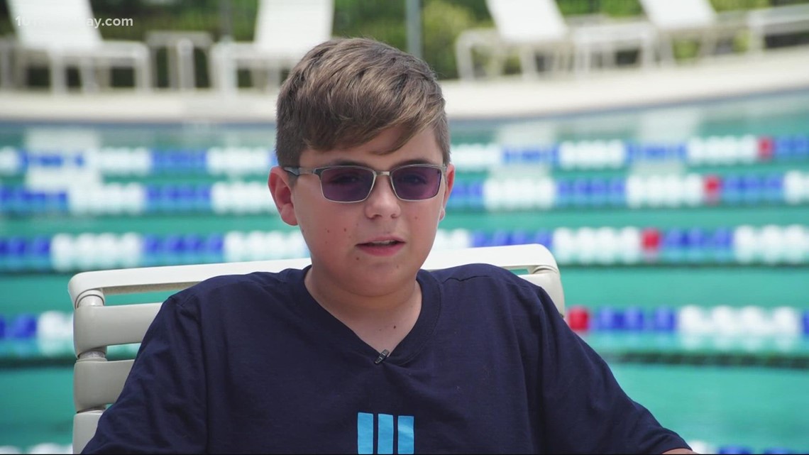 Young Tampa swimmer honors mother in cancer research fundraising event