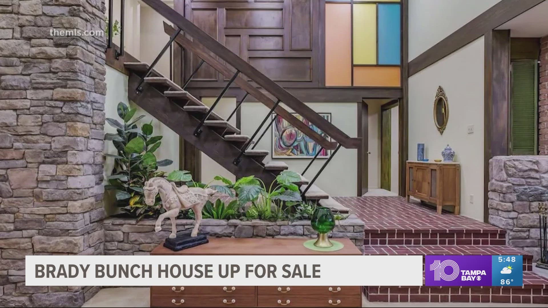 Brady Bunch house for sale after HGTV renovation See the listing