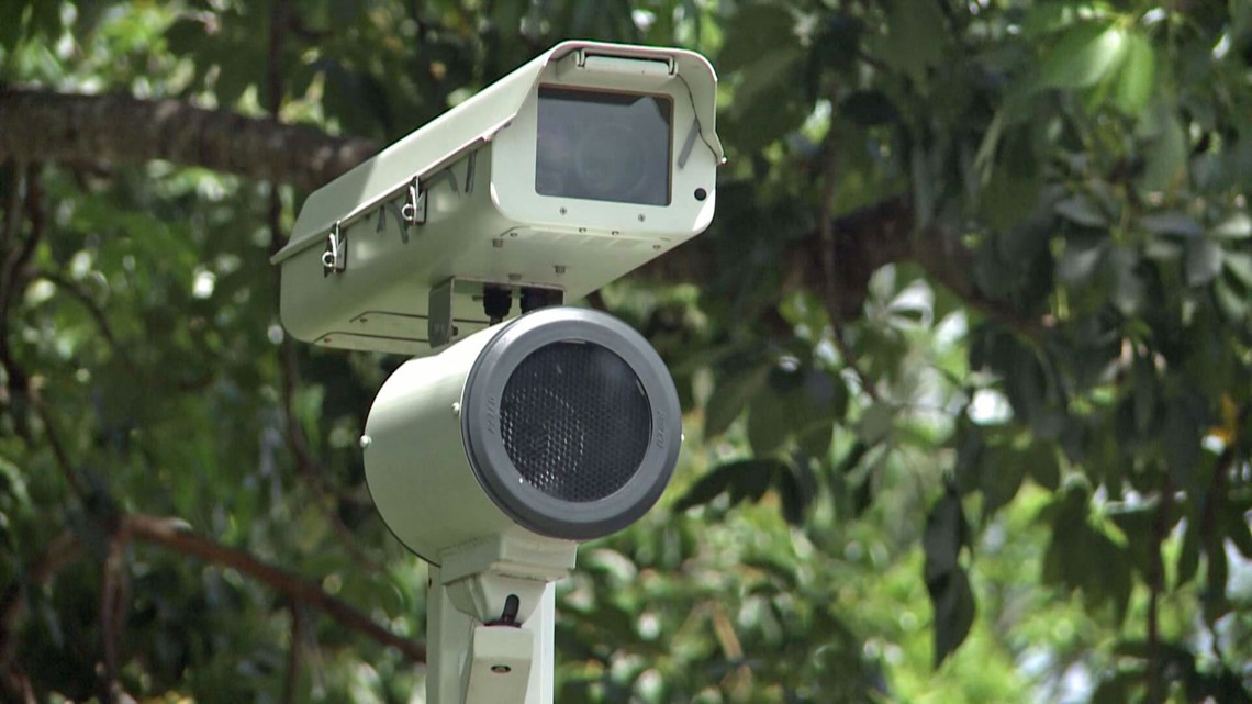 Florida considers getting rid of red light cameras again