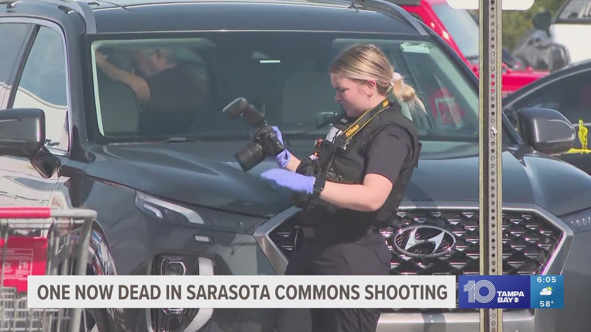 Sarasota police are continuing to look for witnesses as the victim of a Friday shooting died.