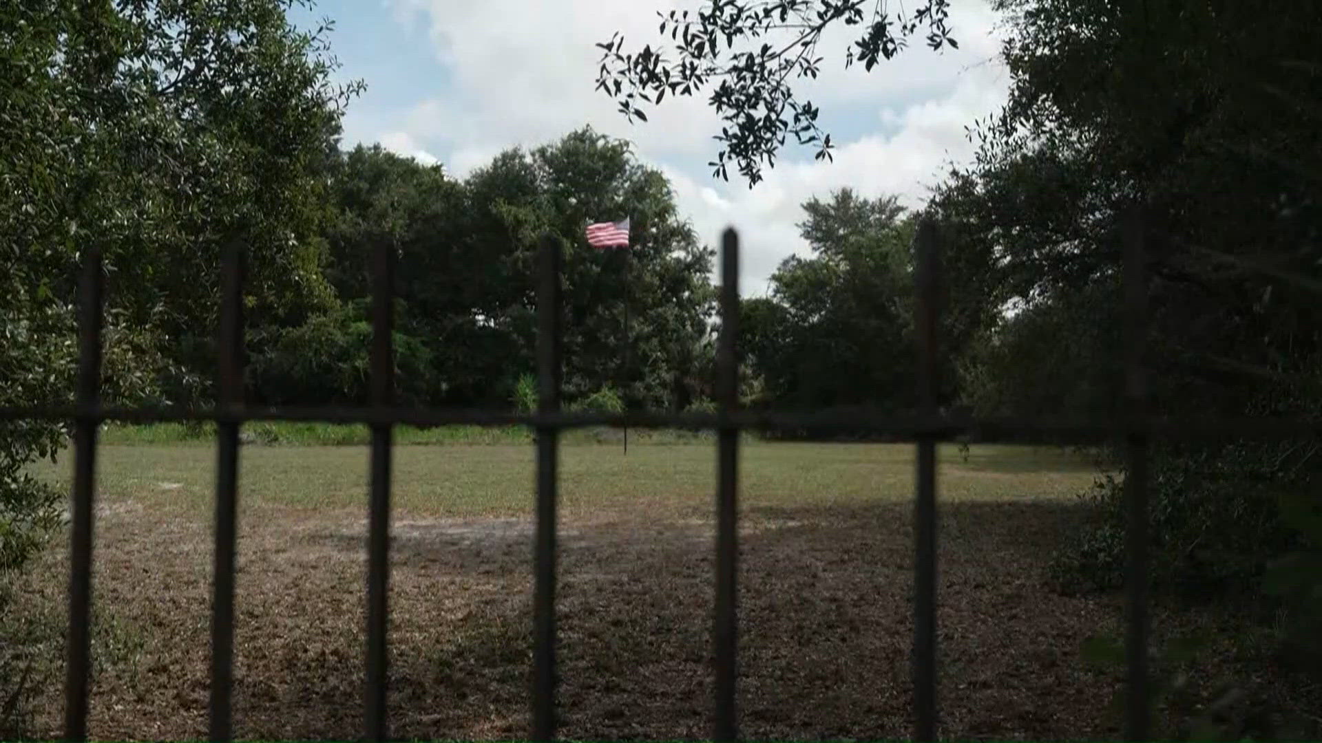 ‘Irresponsible.’ Commissioners did not review grave report before ...