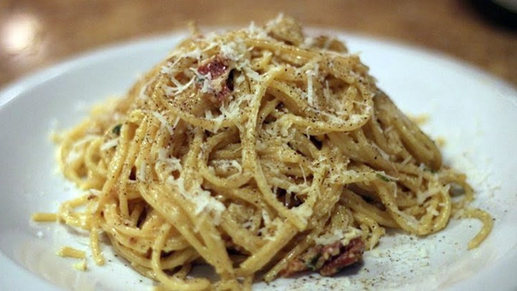 Student dies after eating leftover spaghetti in rare food poisoning ...