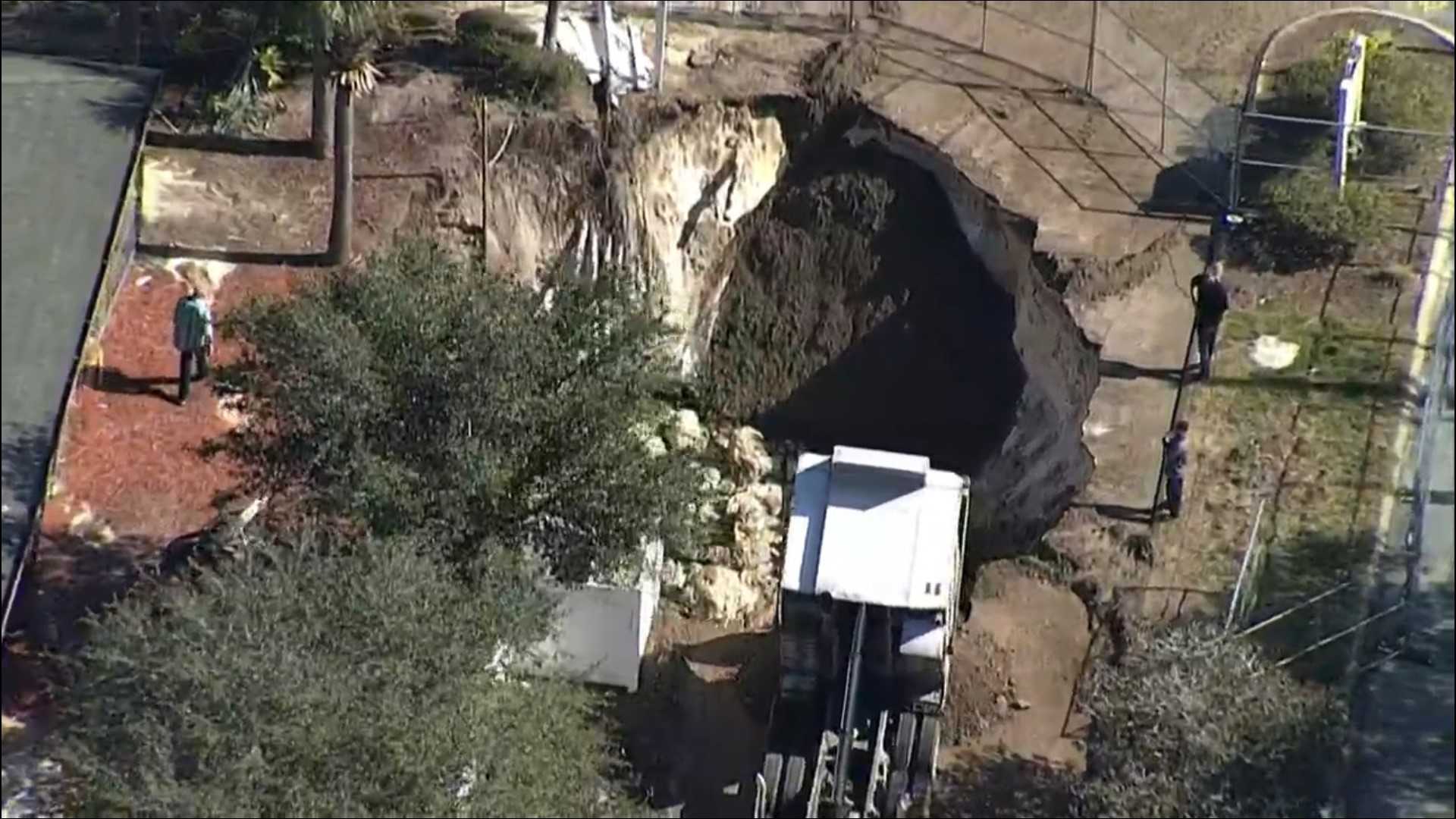 Suspected 'sinkhole' reopens in New Port Richey, Pasco County officials