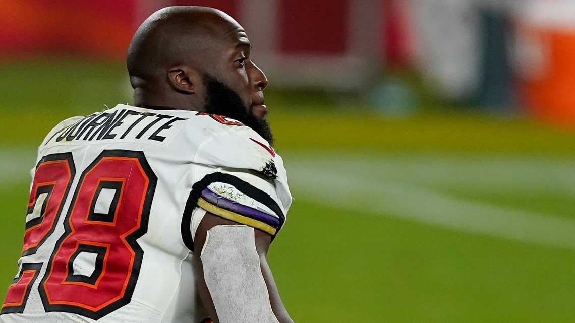 Buccaneers Activate Giovani Bernard; Leonard Fournette Out