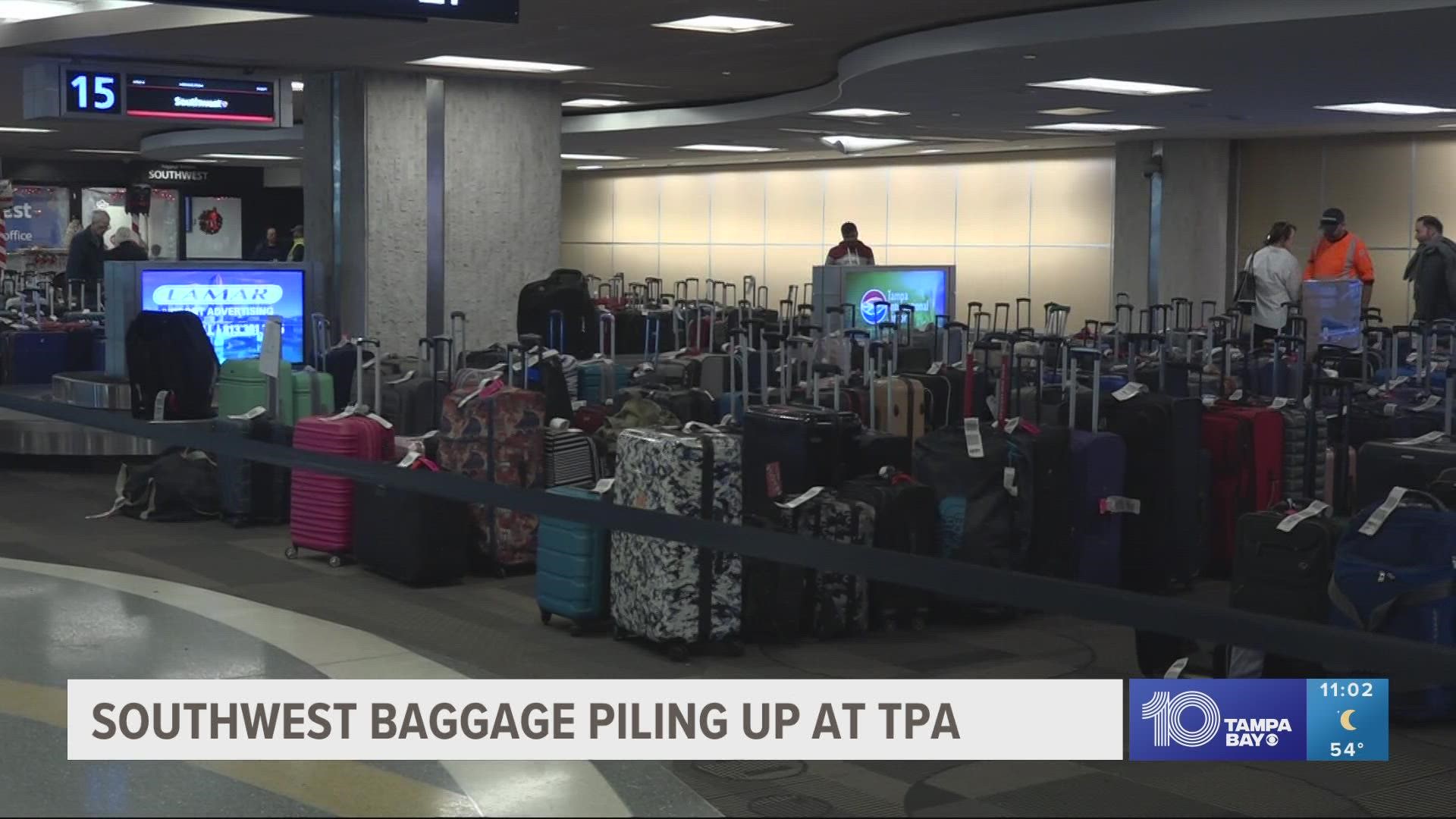 Tips for tracking lost luggage amid Southwest struggles 