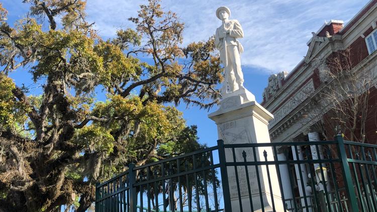 Florida Republicans push bill to protect Confederate monuments