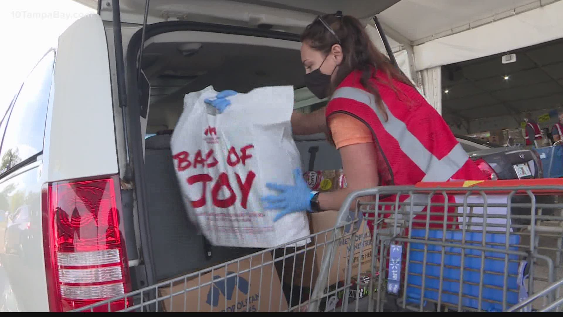 Metropolitan Ministries is still accepting donations of toys, holiday foods, and gift cards.