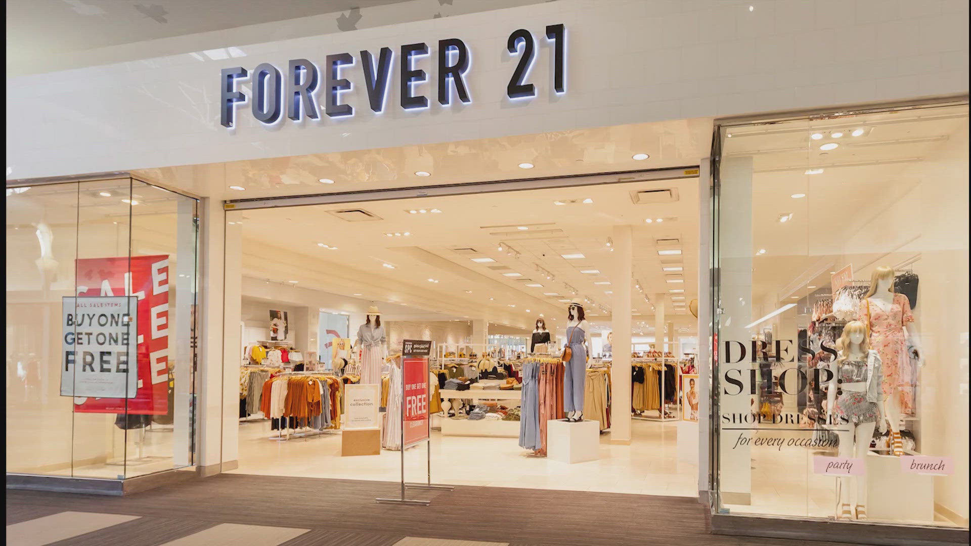 Forever 21 files for bankruptcy for a second time, image size:1920x1080