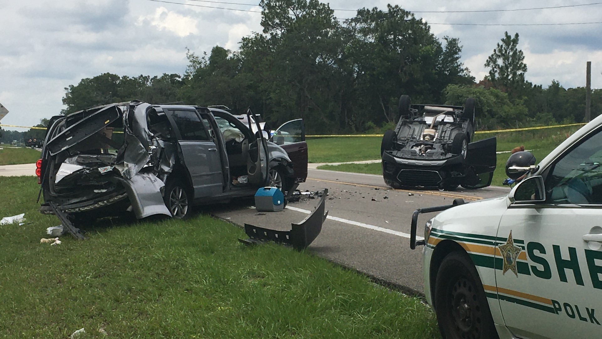 Couple killed in crash in Lakeland