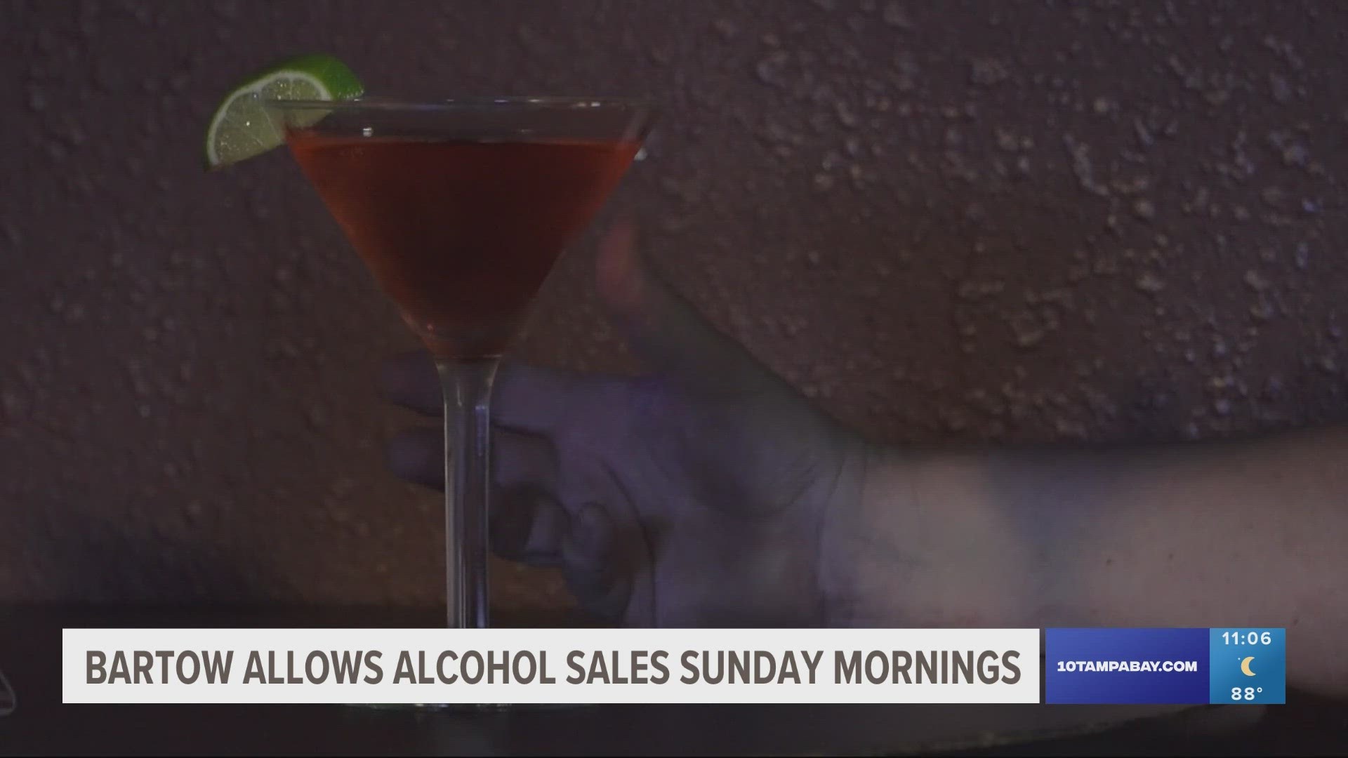 City leaders approved a new ordinance allowing people to drink and businesses to serve alcohol at 9 a.m. instead of noon on Sundays.