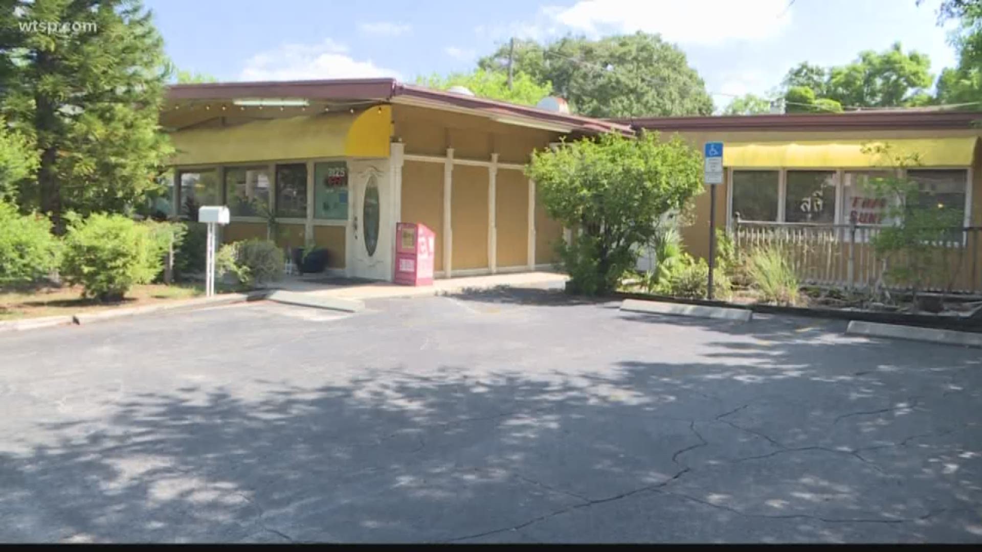 St. Pete's Siam Garden Restaurant was shut down after inspectors found evidence of rodents defecating in the food. https://on.wtsp.com/2mc3KmT