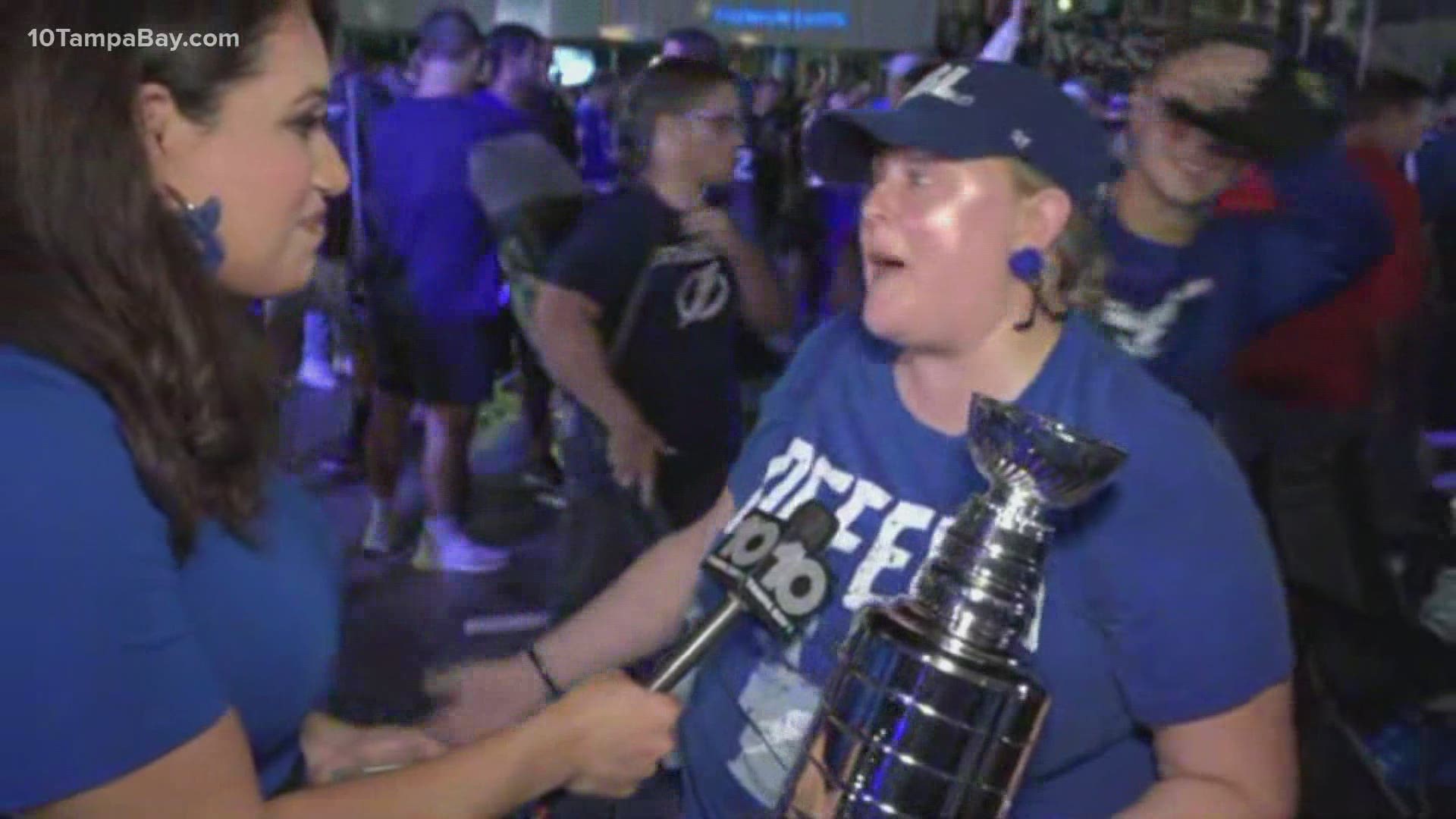 Two People Get Freaky as Tampa Lightning Fans Watch