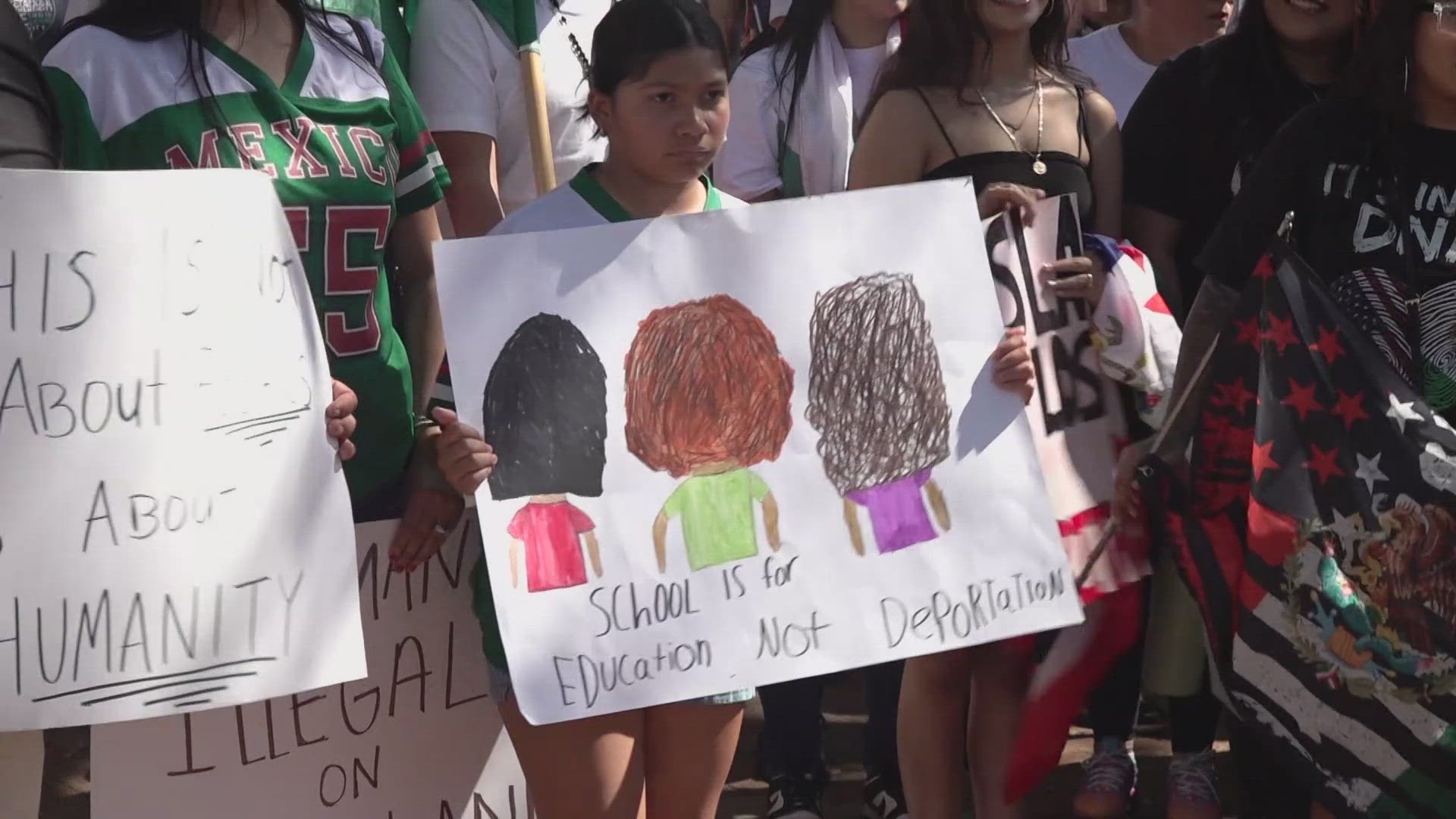 10 Tampa Bay's Anjelicia Bruton had the chance to speak to protestors about their concerns as the new administration cracks down on illegal immigration.